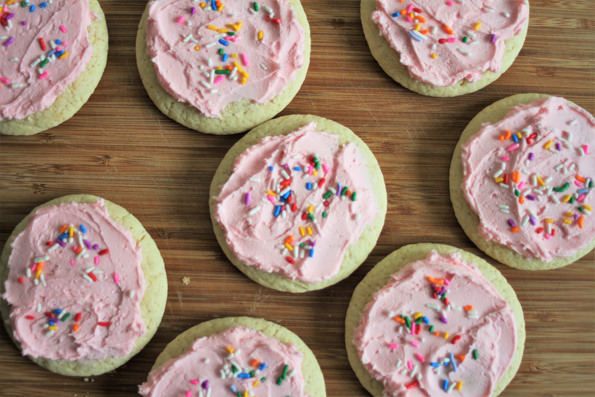 Tops Friendly Markets - Recipe: Lolo's Sugar Cookies with Buttercream  Frosting